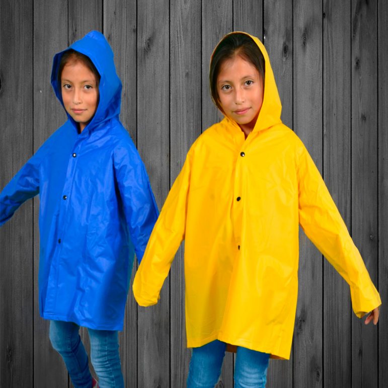 Abrigo Liviano termo sellado PVC. Para Niño/a - Fabrica de cobertores ...